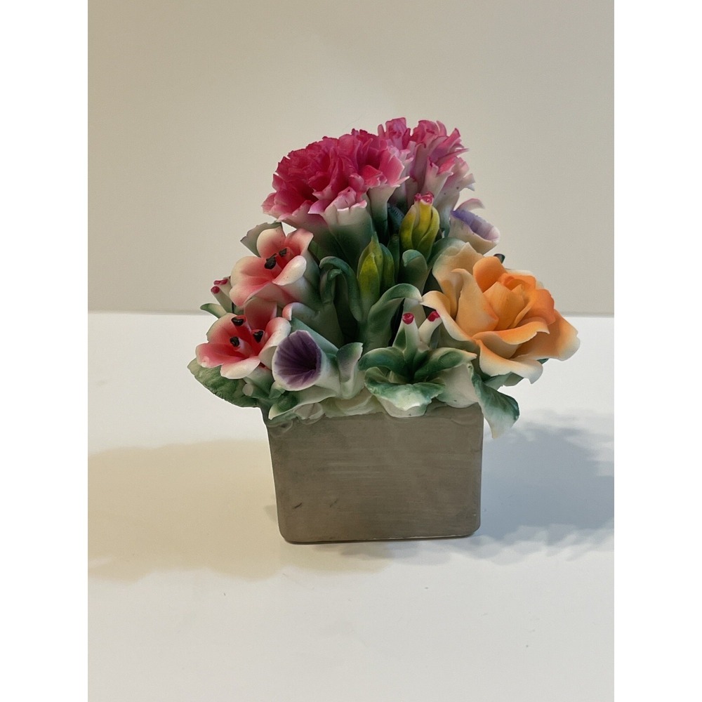 Porcelain Square Flower Pot with Vibrant Porcelain Flowers - Picture 9 of 11